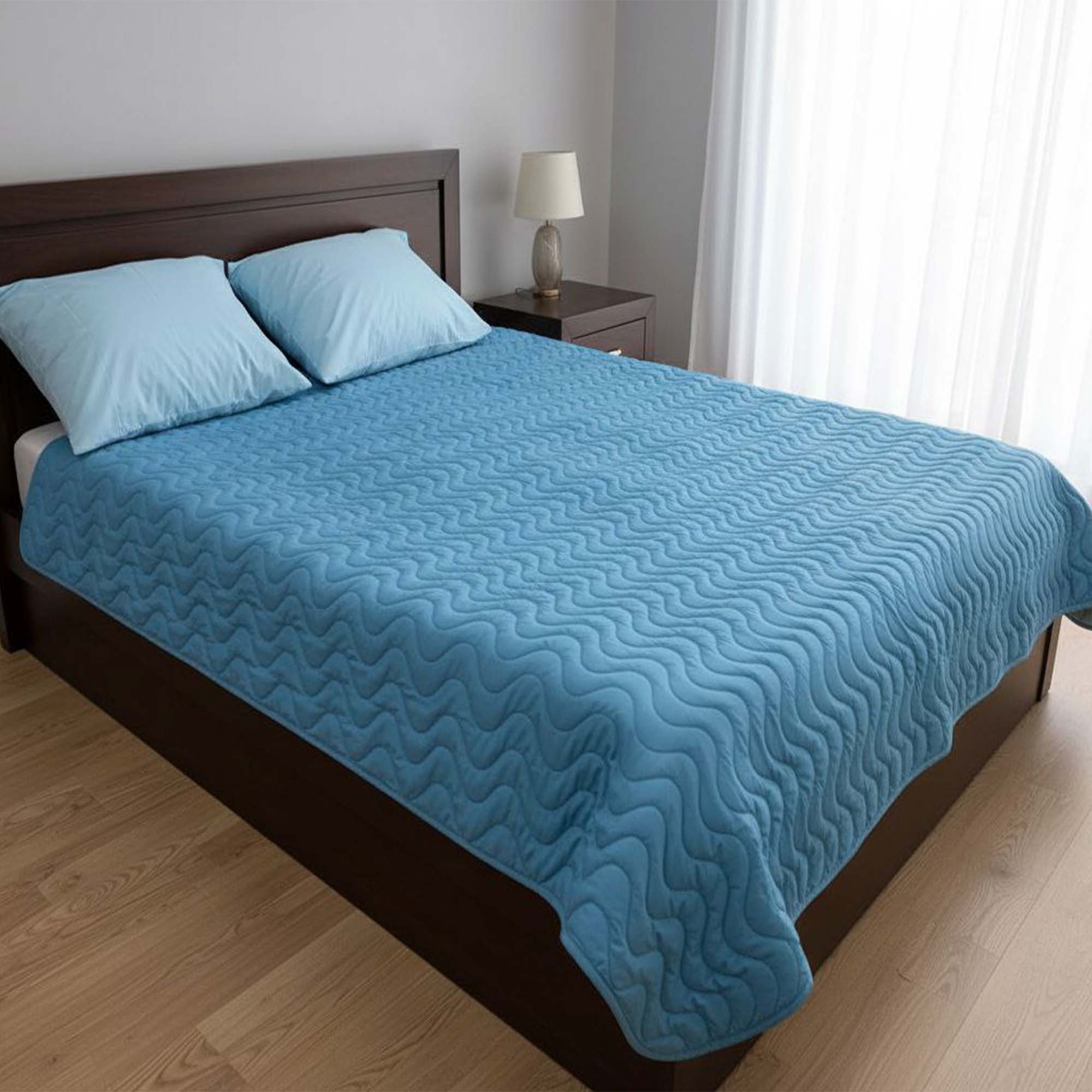 Покрывало стеганое 210*220 ДомВелл двустороннее Поплин Дельфин