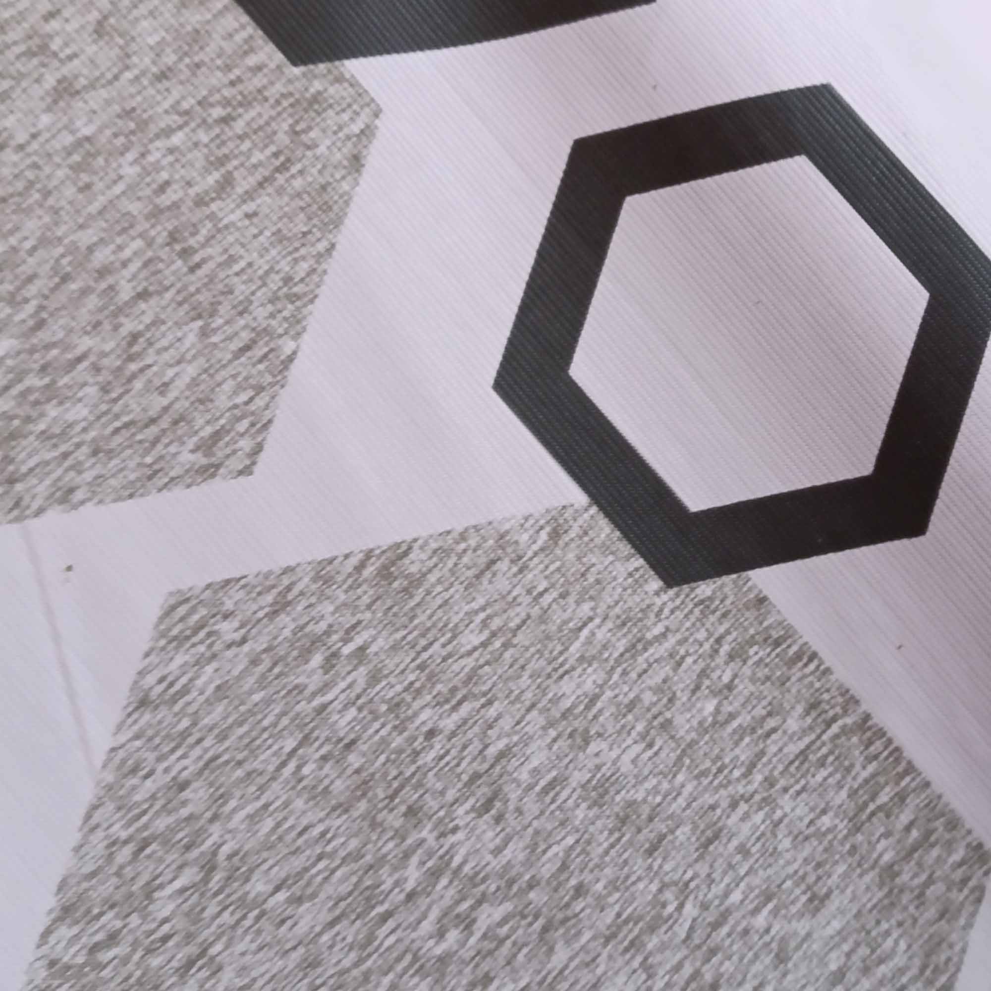 Клеенка столовая 1,37 х20м (цена за 1м) РД15309