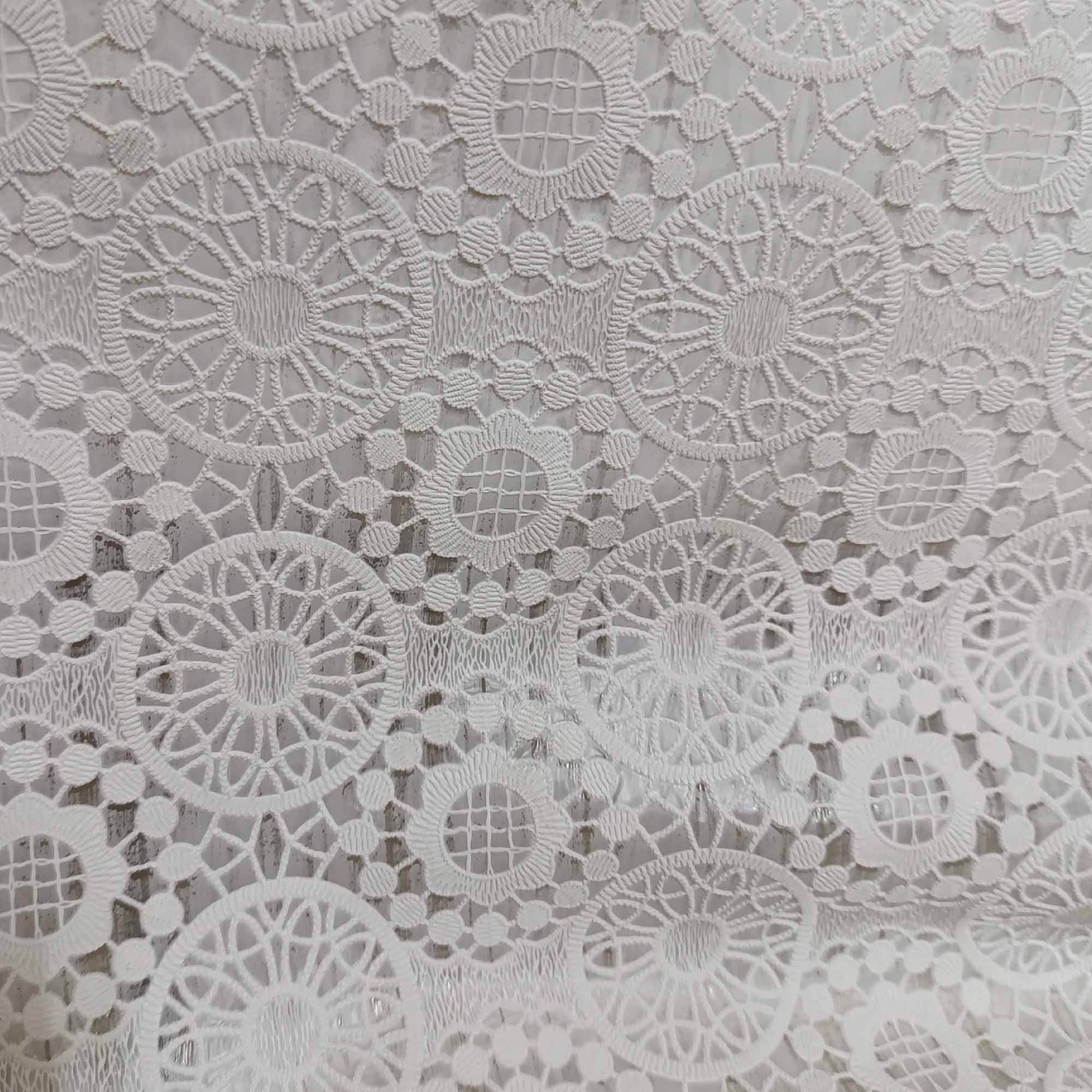 Клеёнка ажурная без основы 1,37м х20м (цена за 1м) РД86964