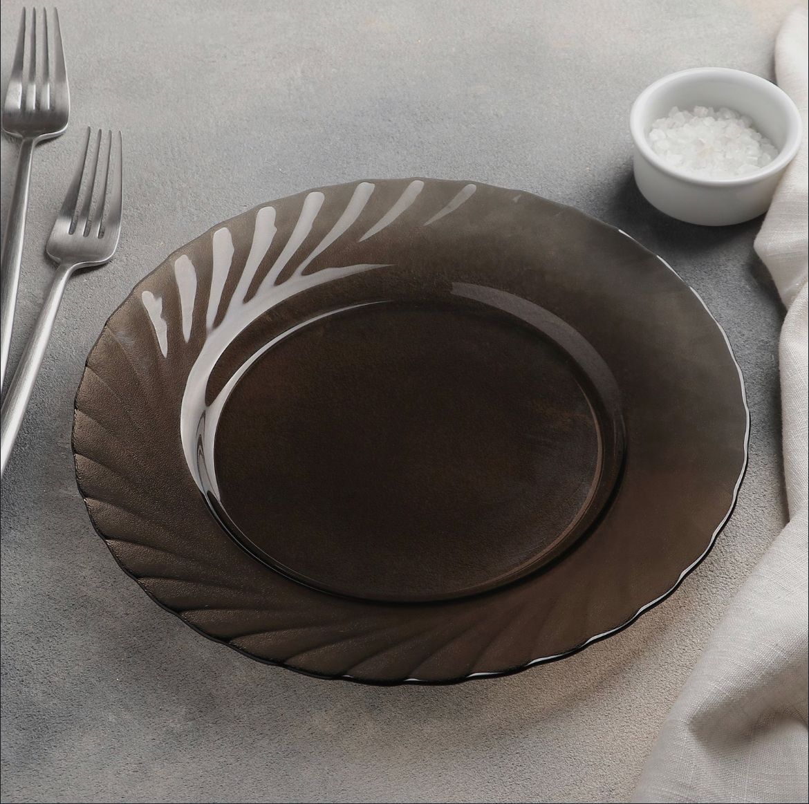 Тарелка 240мм обеденная дымчатая ОКЕАН ЭКЛИПС (LUM)