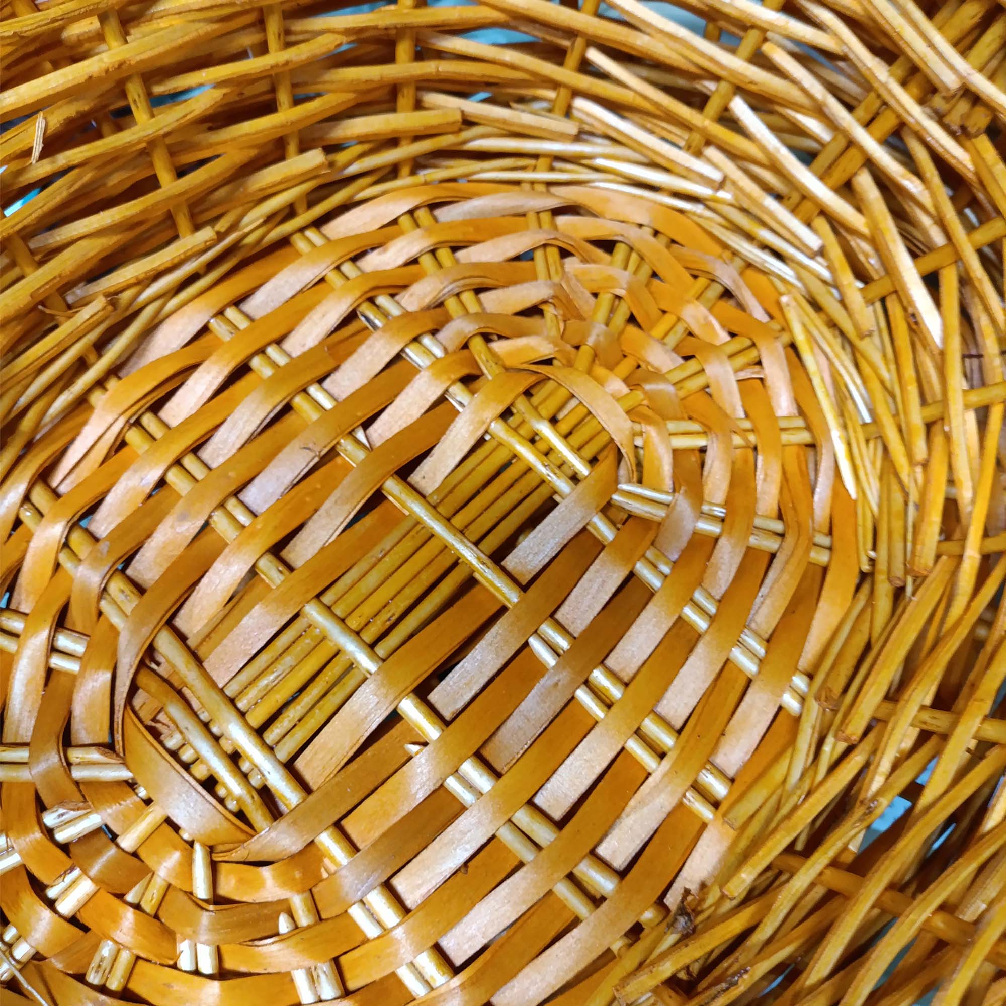 Корзинки плетеные из 3 предметов 35х27см, 42х33см, 50х41см РД81976