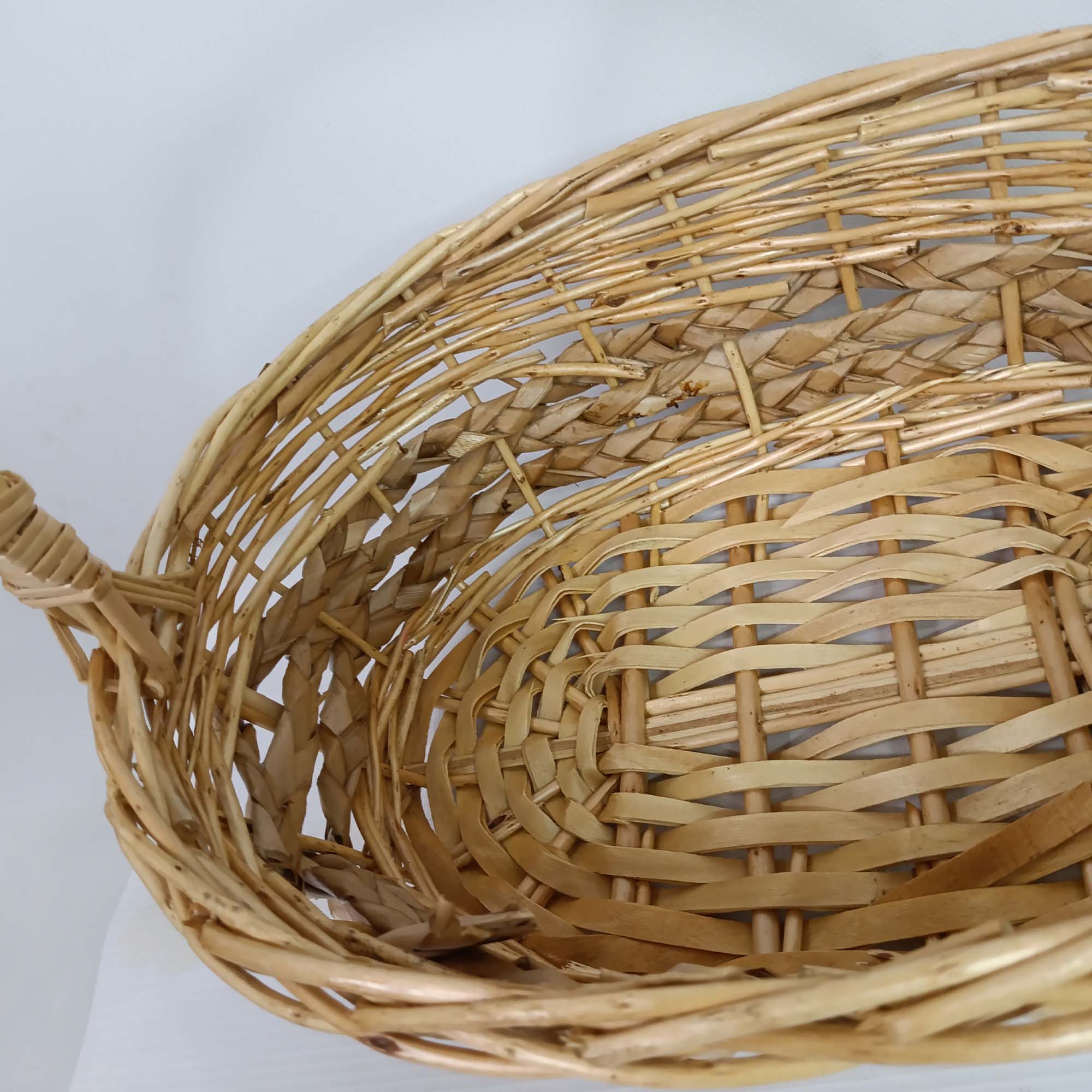 Корзина плетеная (ива), 32x25xH10/30 смНатуральный