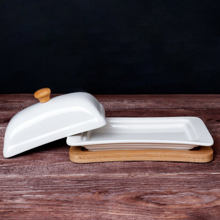 Масленка JK-358 на деревянной подставке