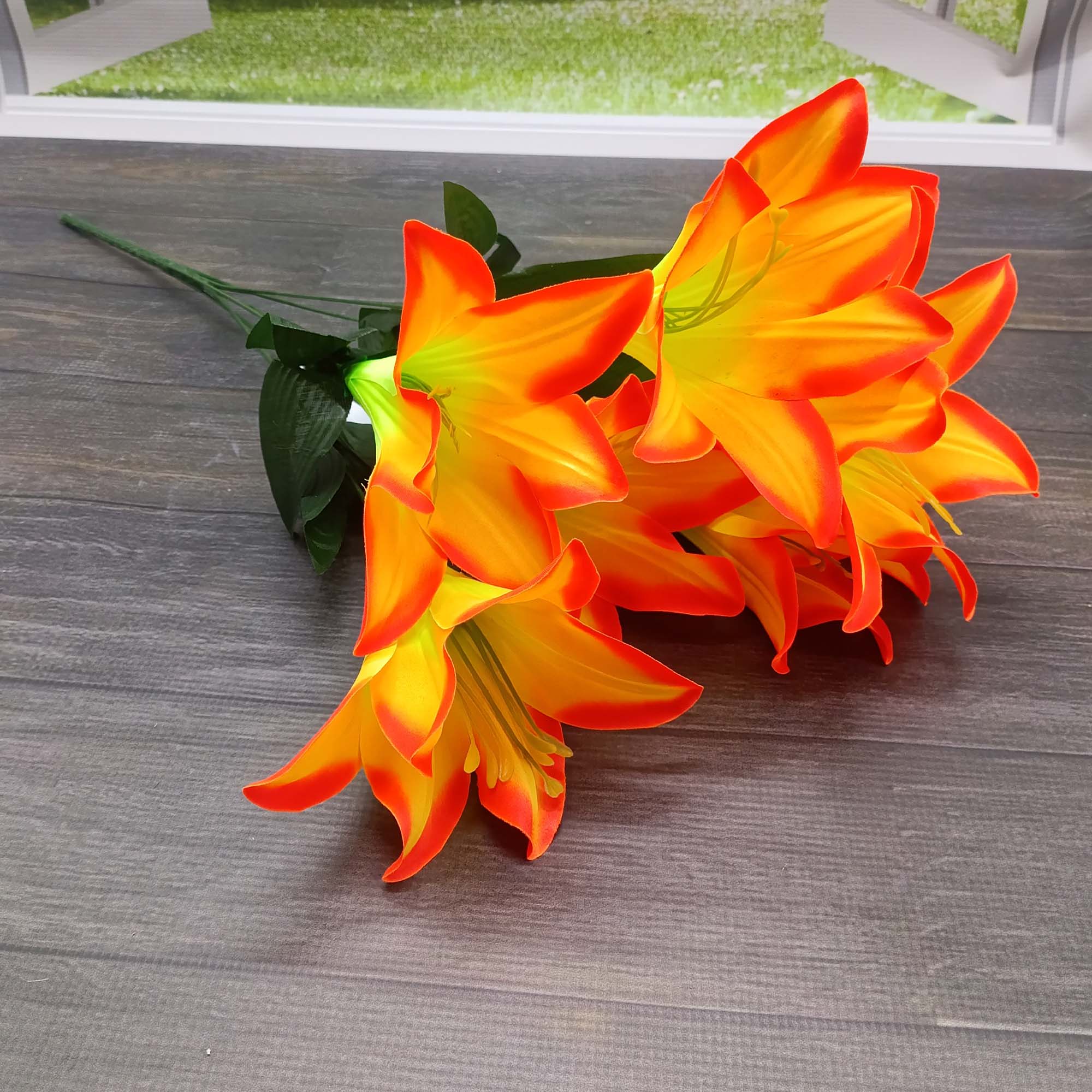 Букет "Лилия" 7 гол. Суб.