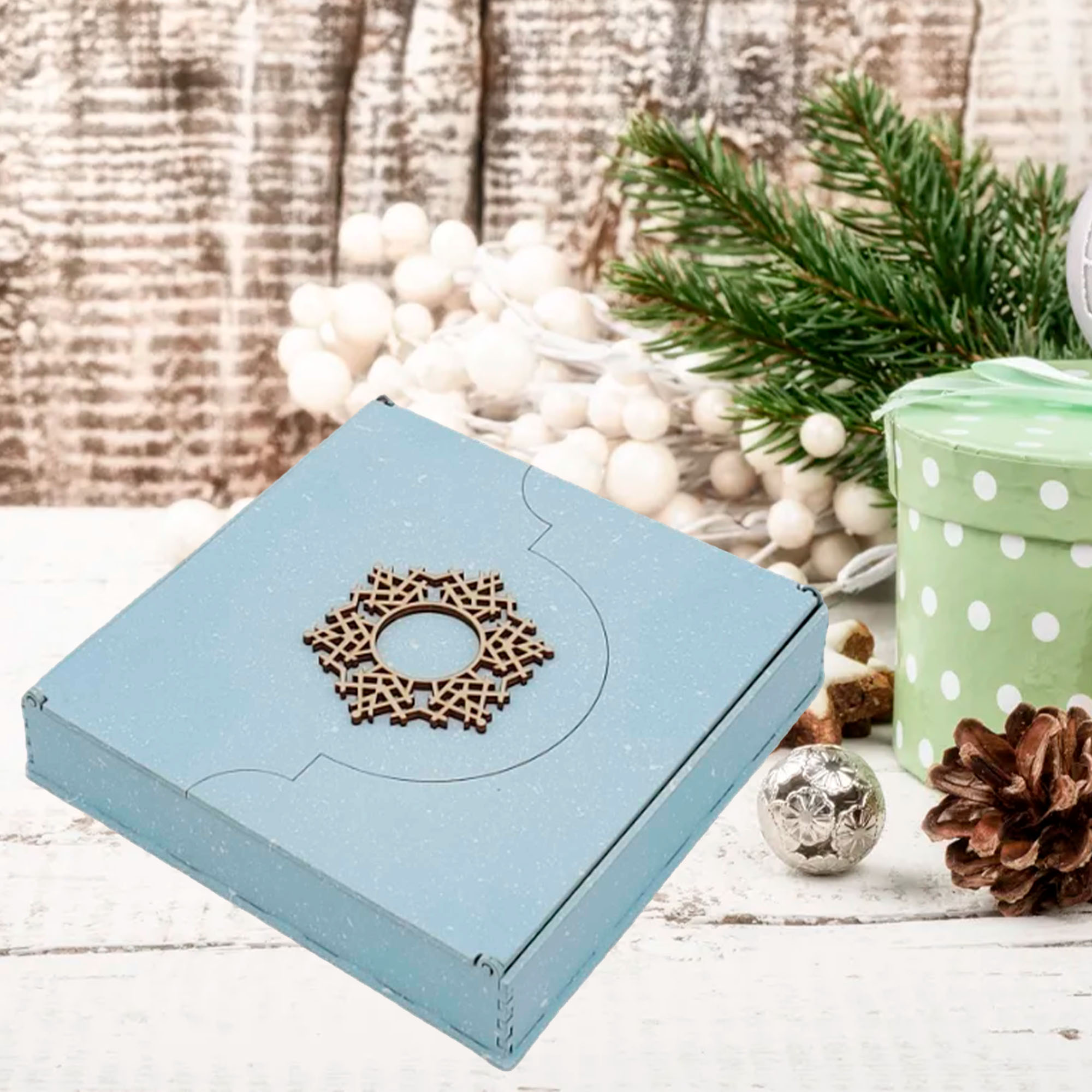 Коробка с крышкой  НГ 21х21х3,8см ДомВуд Снежинка Экошпон Ф143/Д143 Коробка с крышкой  НГ 21х21х3,8см ДомВуд Снежинка Экошпон Ф143/Д143