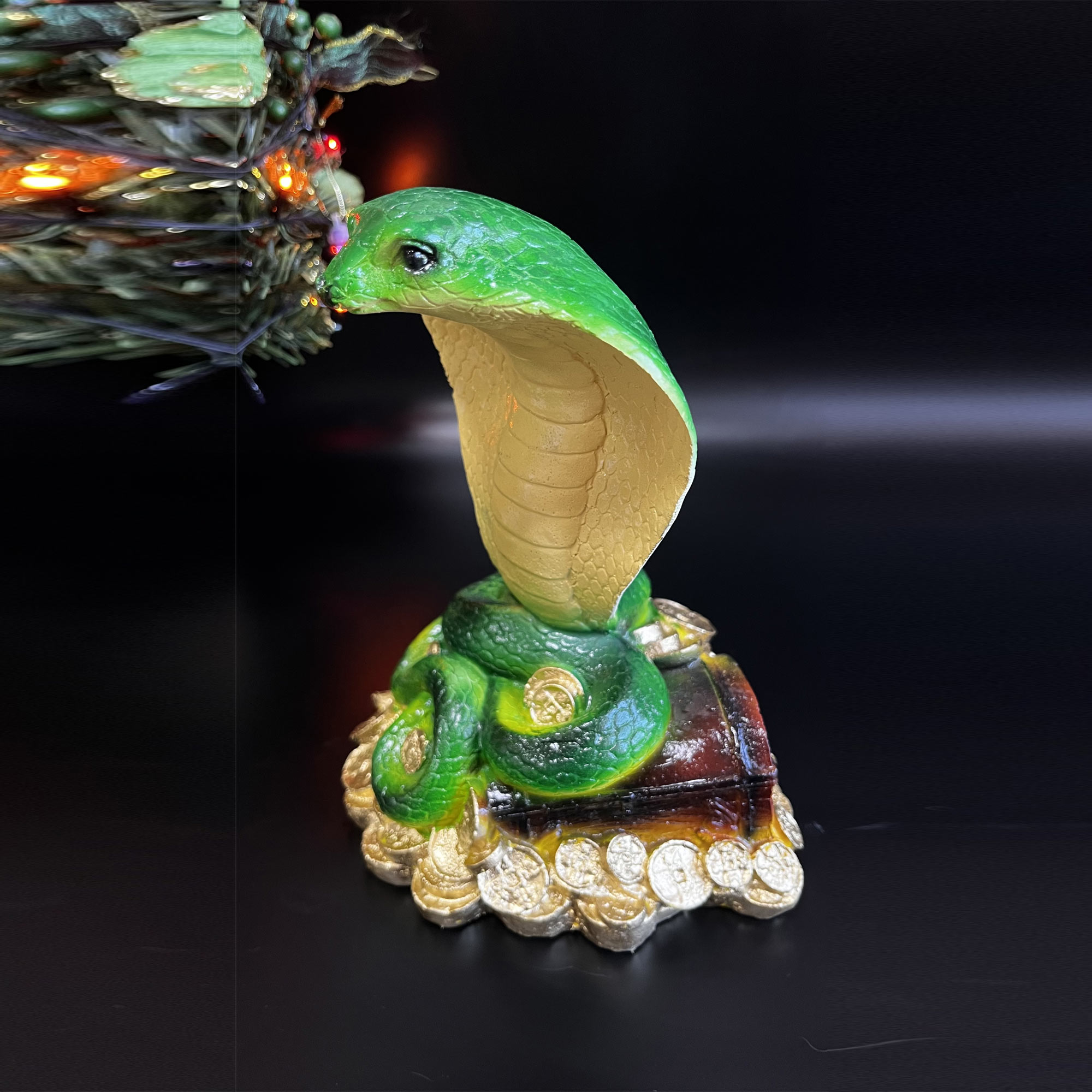 Копилка Кобра с сундуком зеленая 25К5