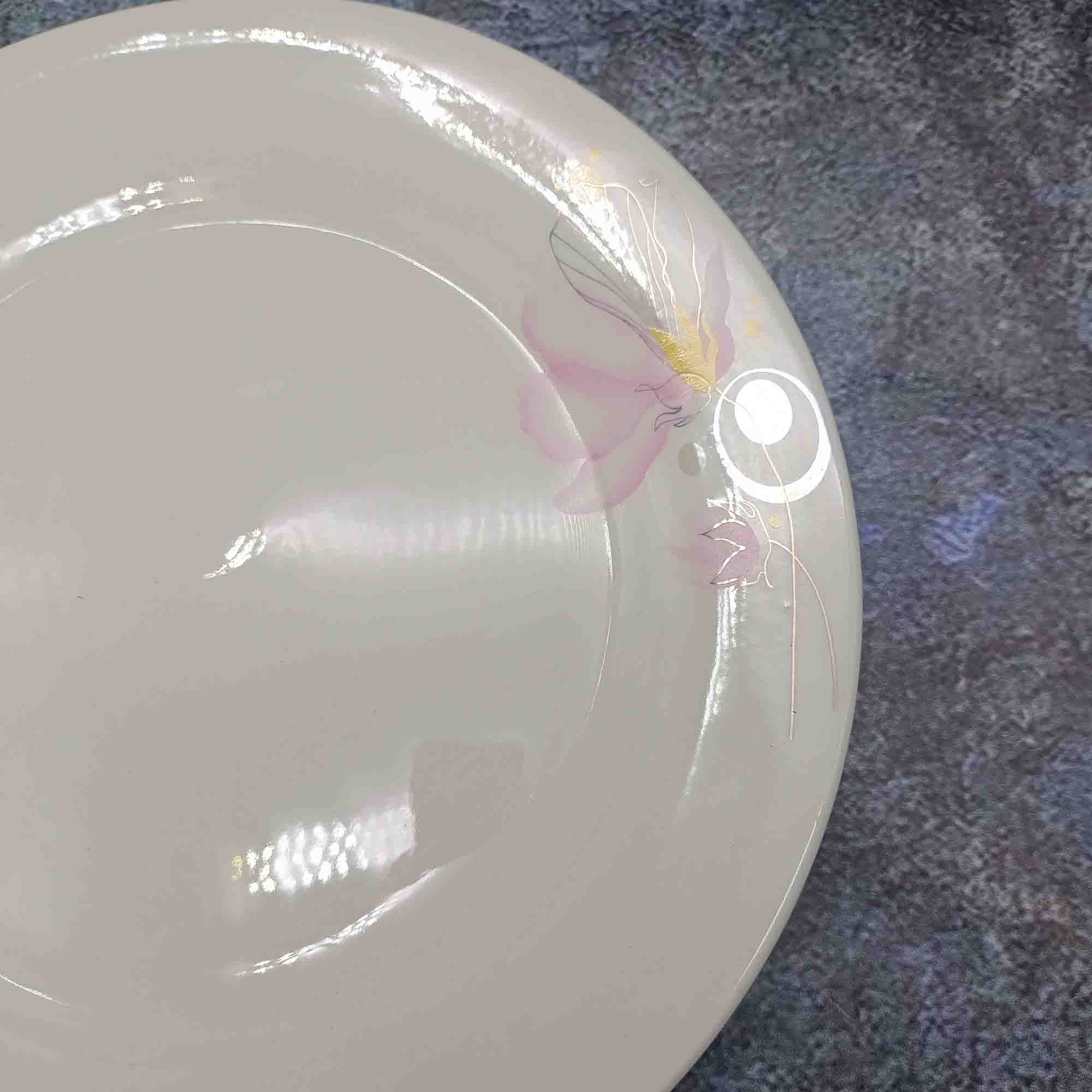 Тарелка 250мм круглая, белая с узором РД85257 розовый цветок