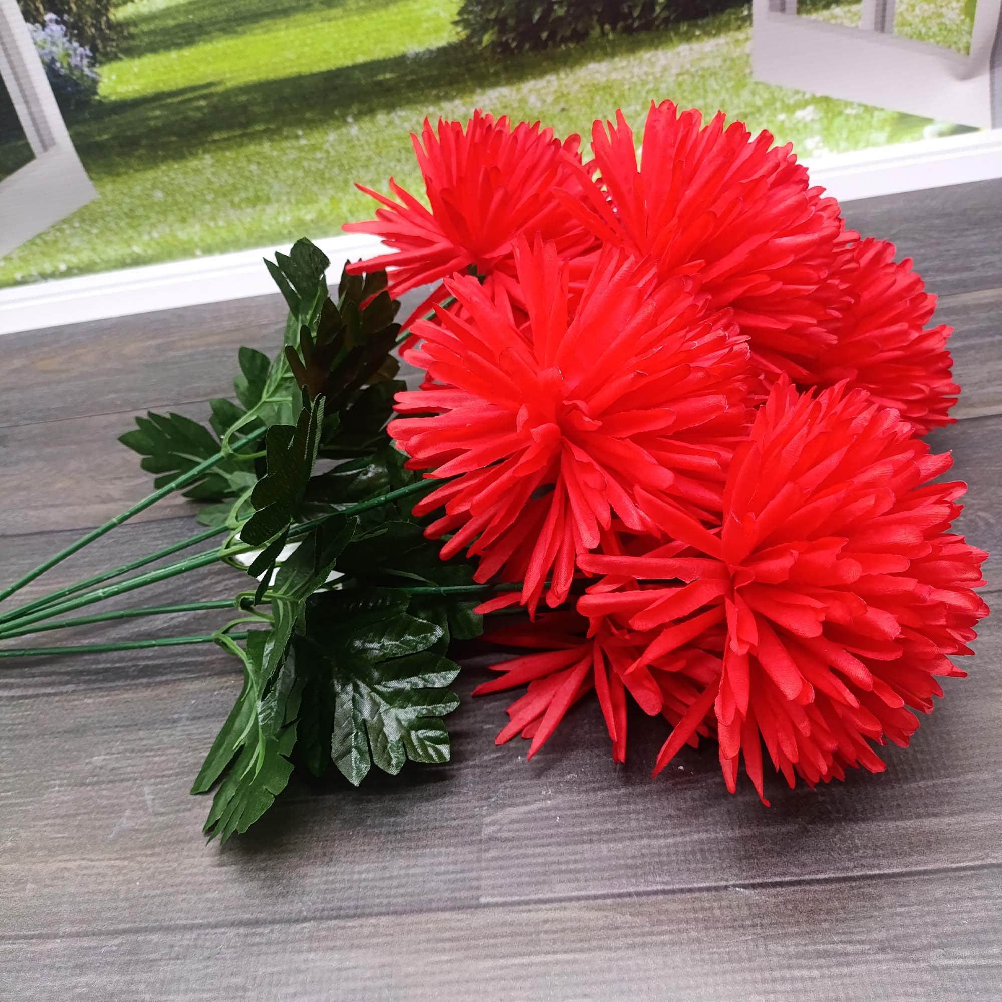 Букет Хризантема 7 голов игольчатая