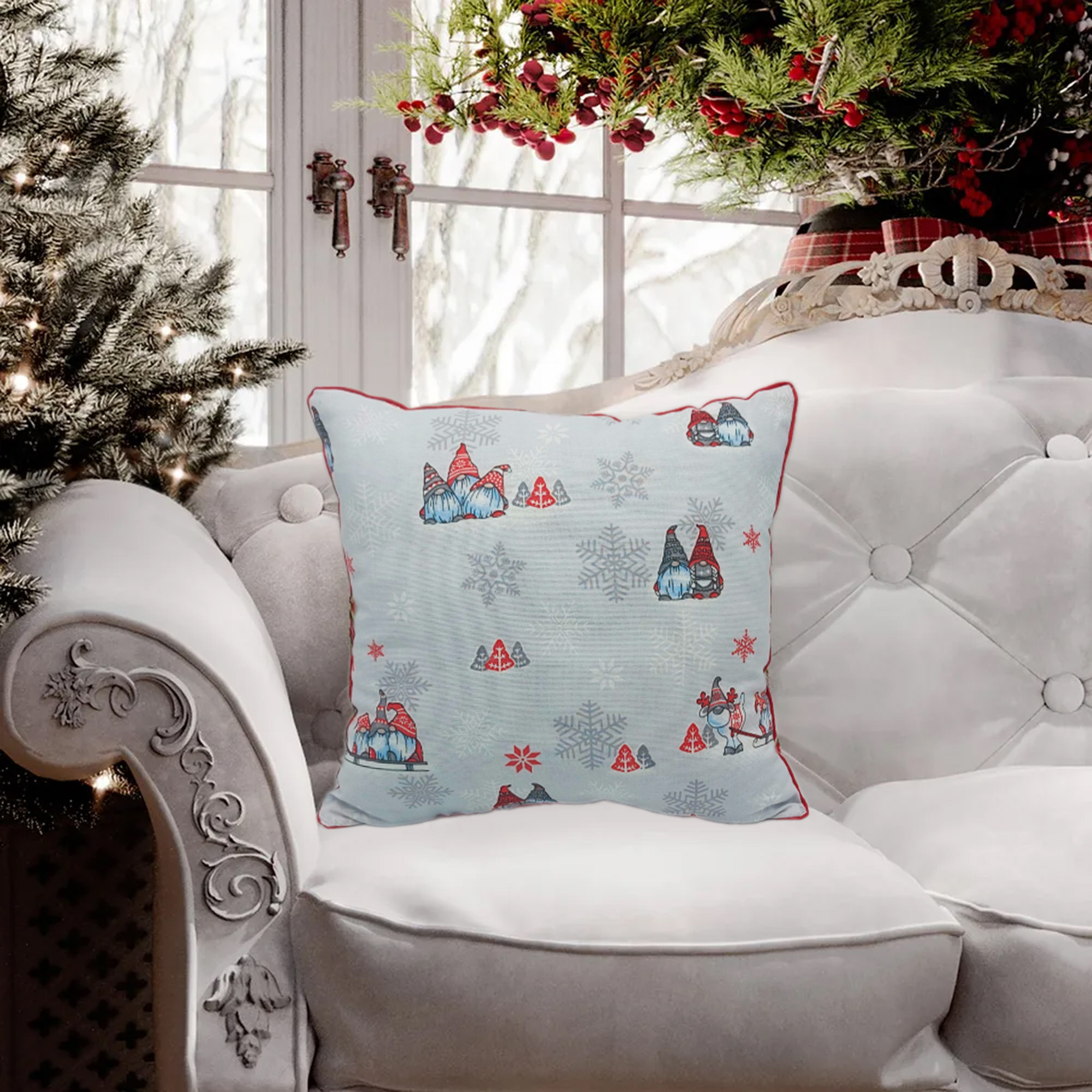 Подушка декоративная с кантом 40*40 ДомВелл из рогожки 51426 Лесные гномы