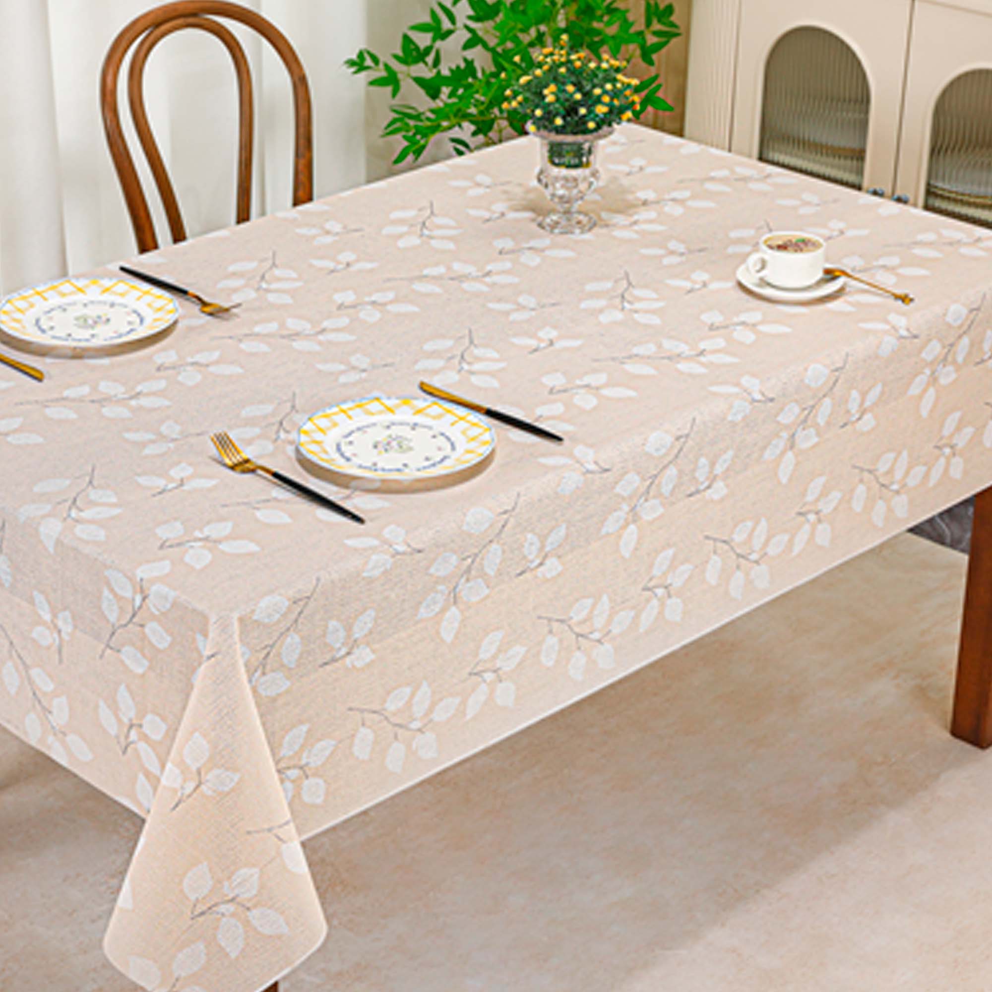 Клеенка столовая 1,37 х20м (цена за 1м) РД15149