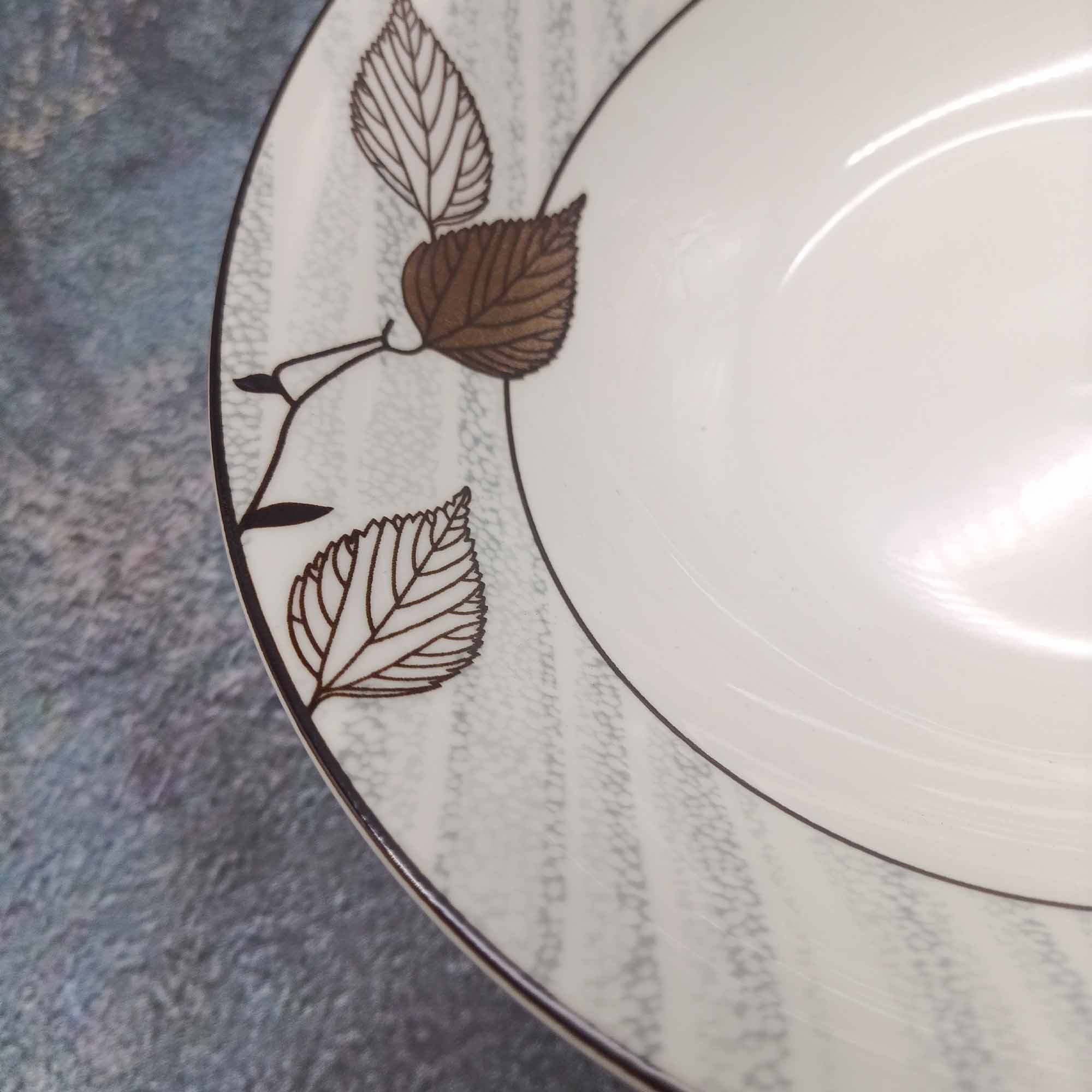 Миска 17,5см круглая, с узором РД84779 листик