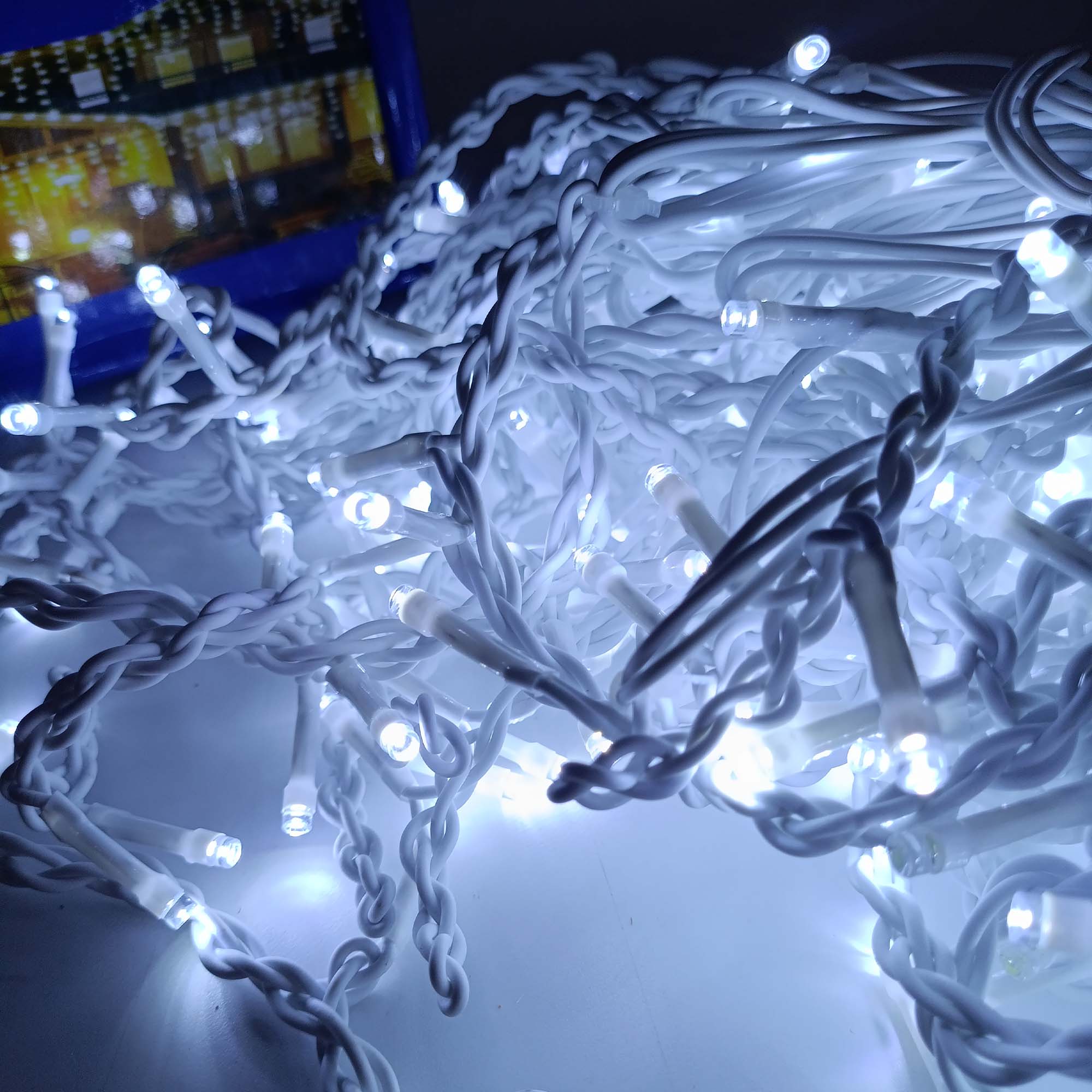 Гирлянда "Бахрома" 12х0,5х0,65м, улица, темный провод, свечение белое холодное РД18331