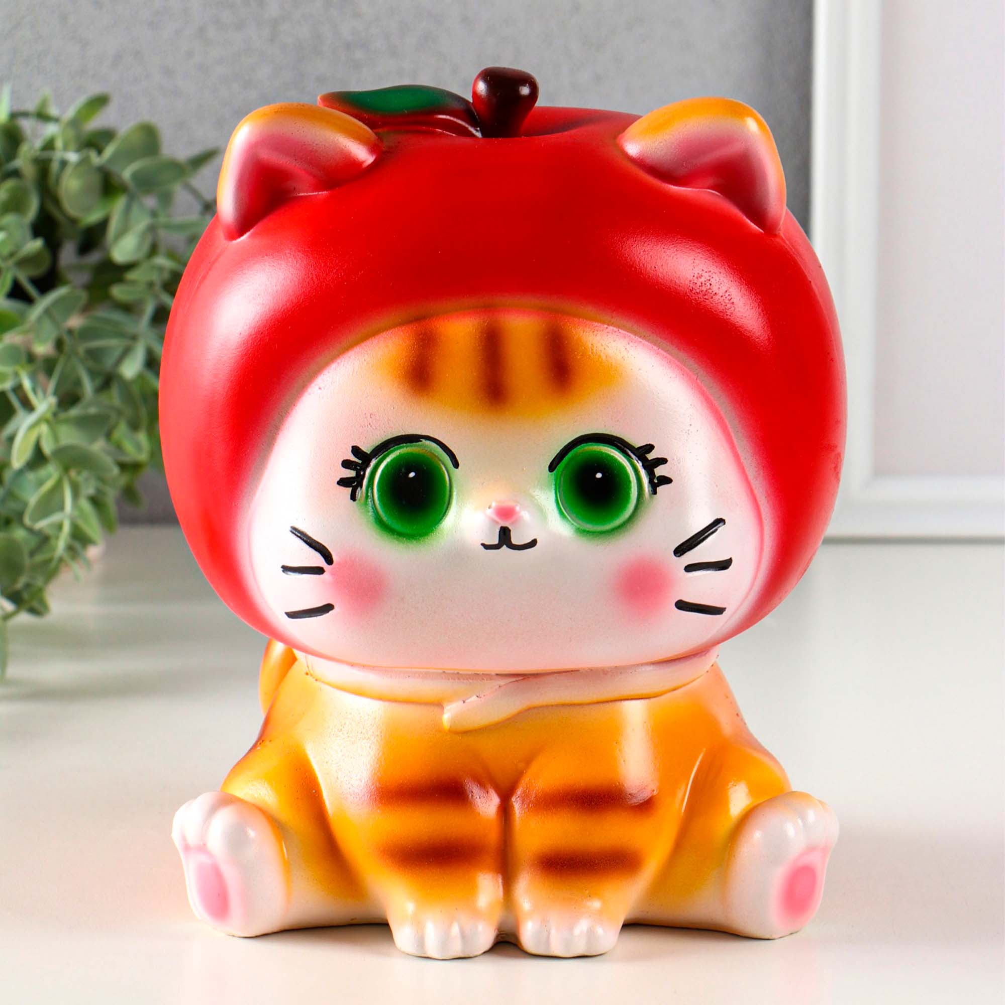 Копилка Кот в костюме Яблоко красный 17х21х17см