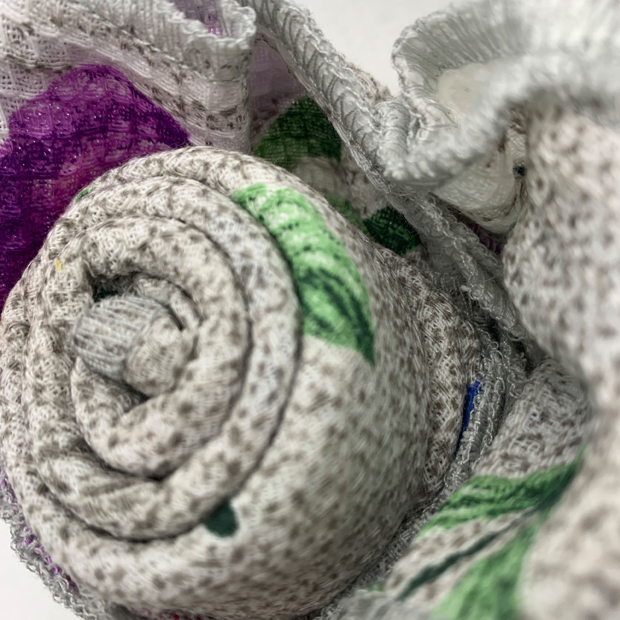 Набор ДомВелл 8 Марта (Кружка+Подставка+Салфетка 30*30 2шт)