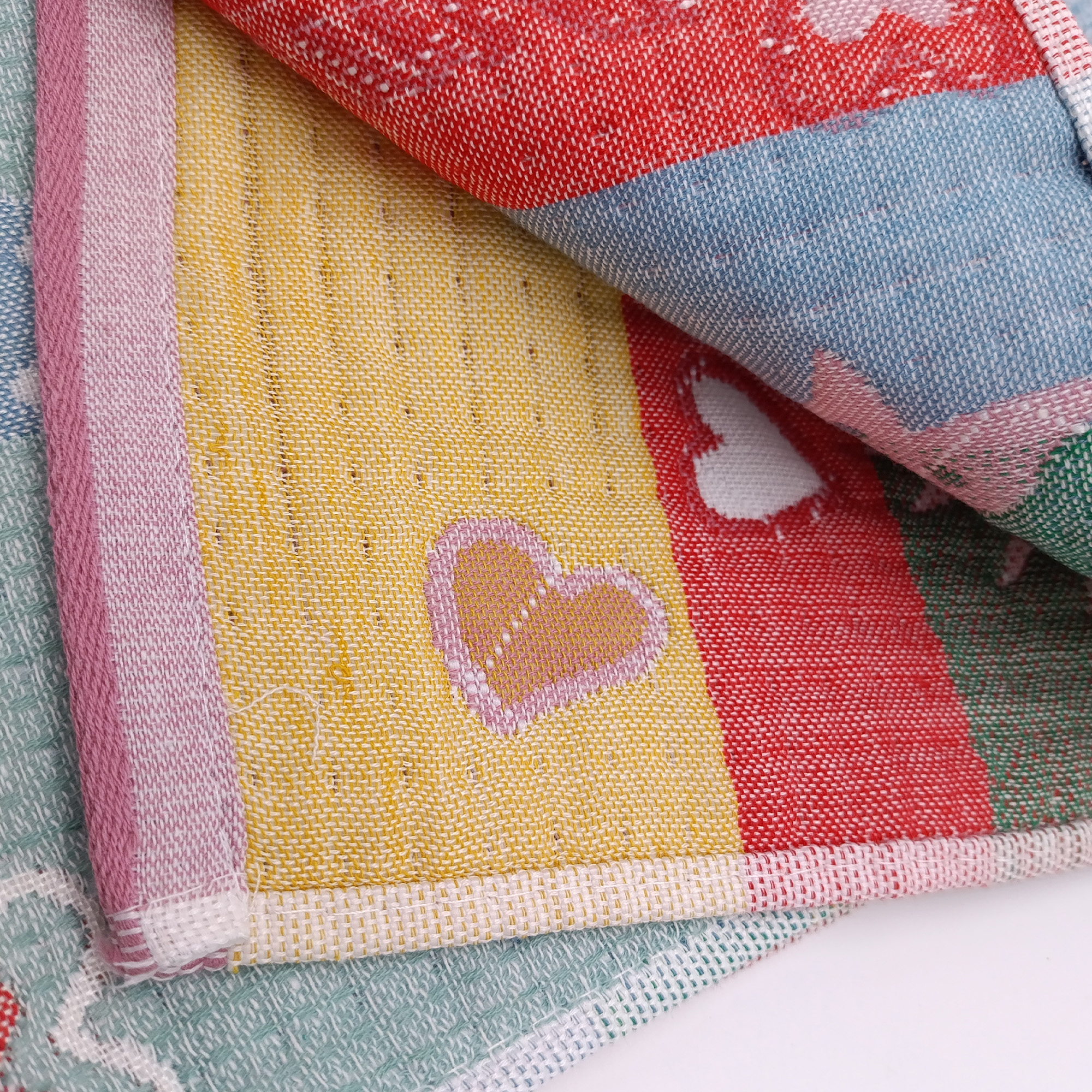 Полотенце 25х50см 8 Марта, стеганое, хлопок