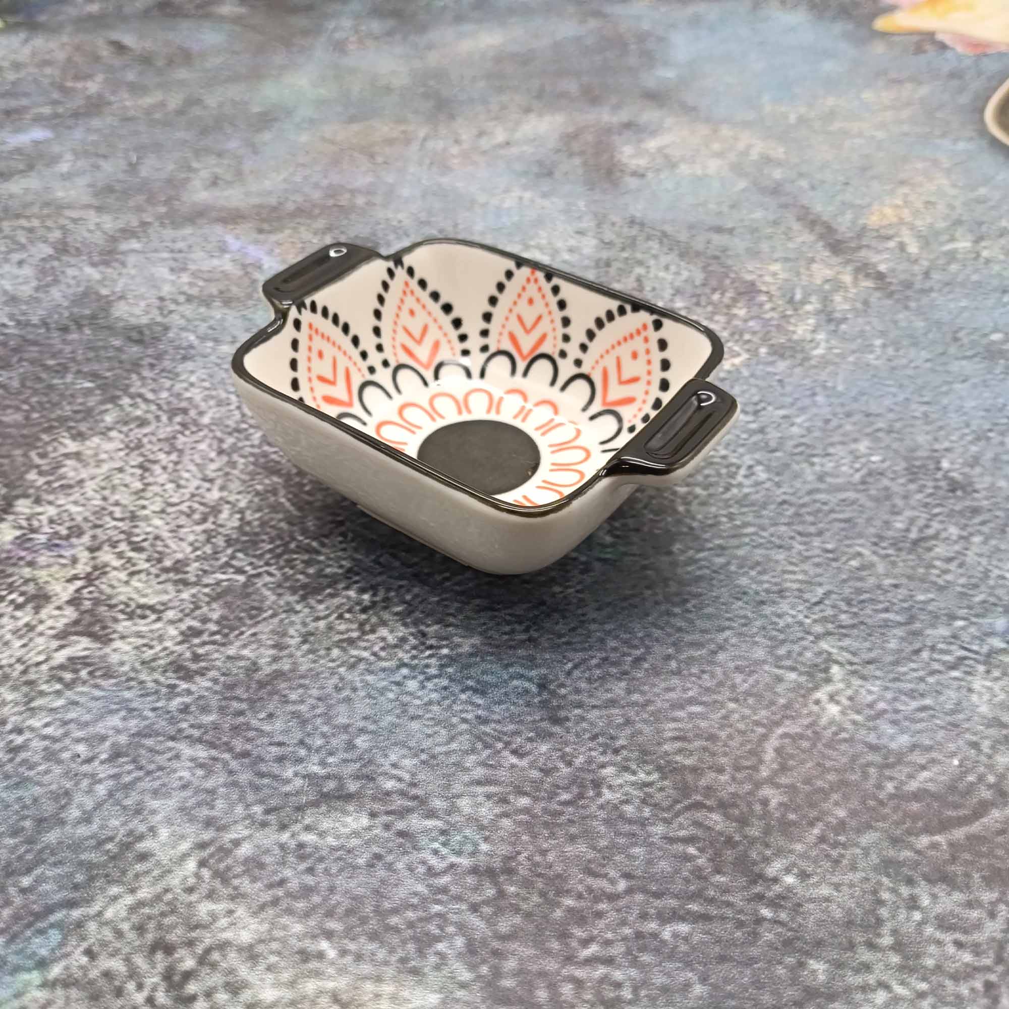 Салатник 8 х 7см квадратный, с узором РД84489