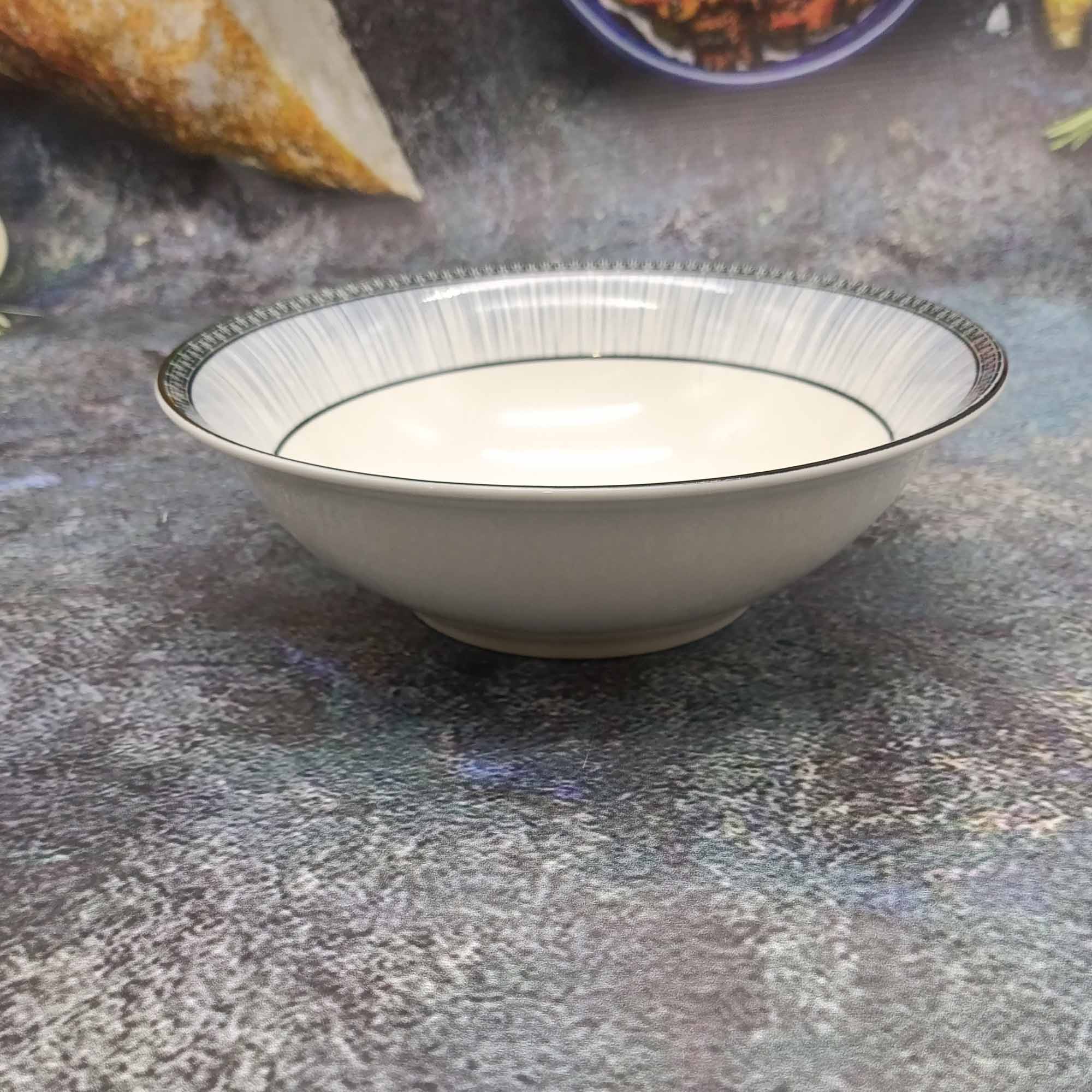 Миска 17,5см круглая, с узором РД84700 водопад