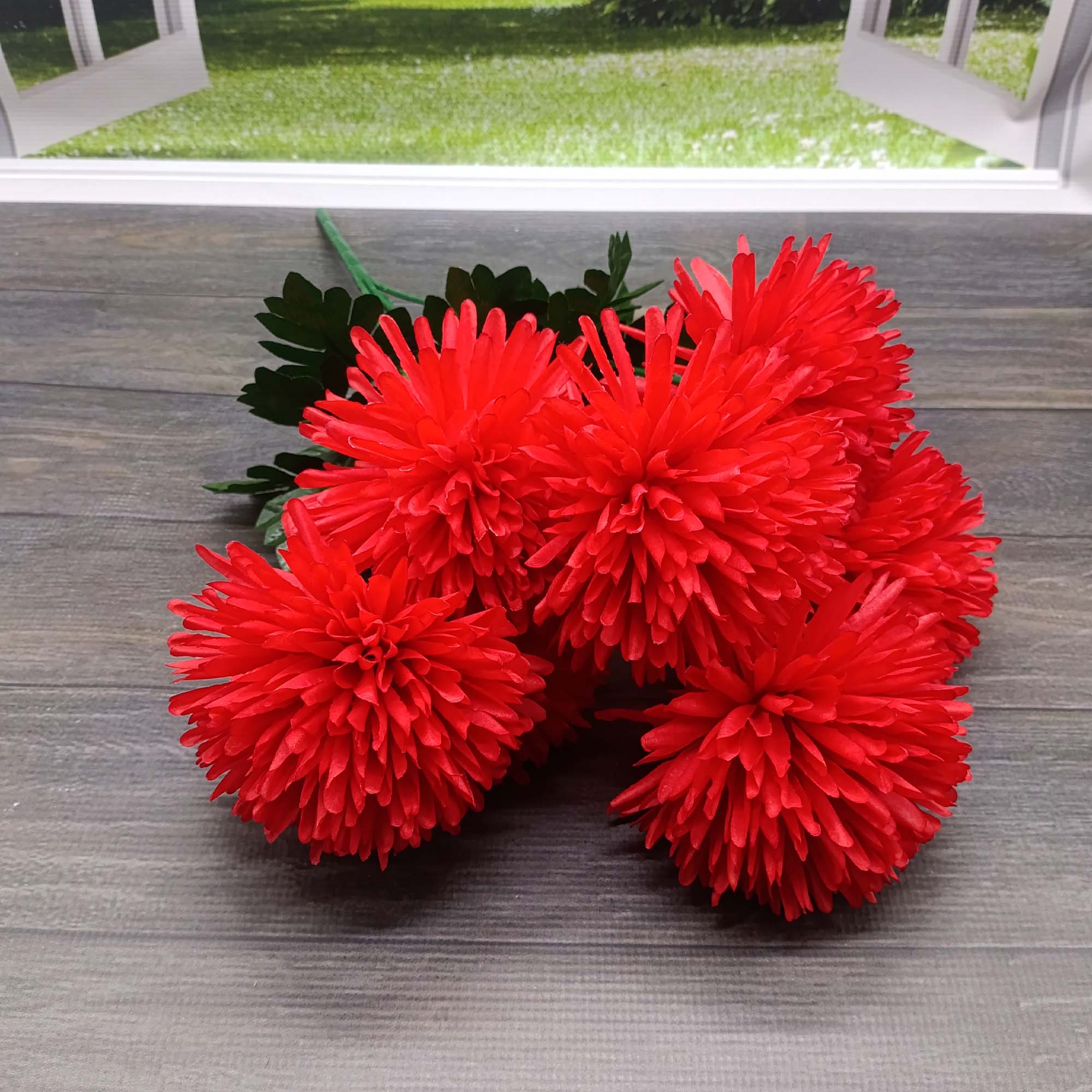 Букет Хризантема 7 голов игольчатая