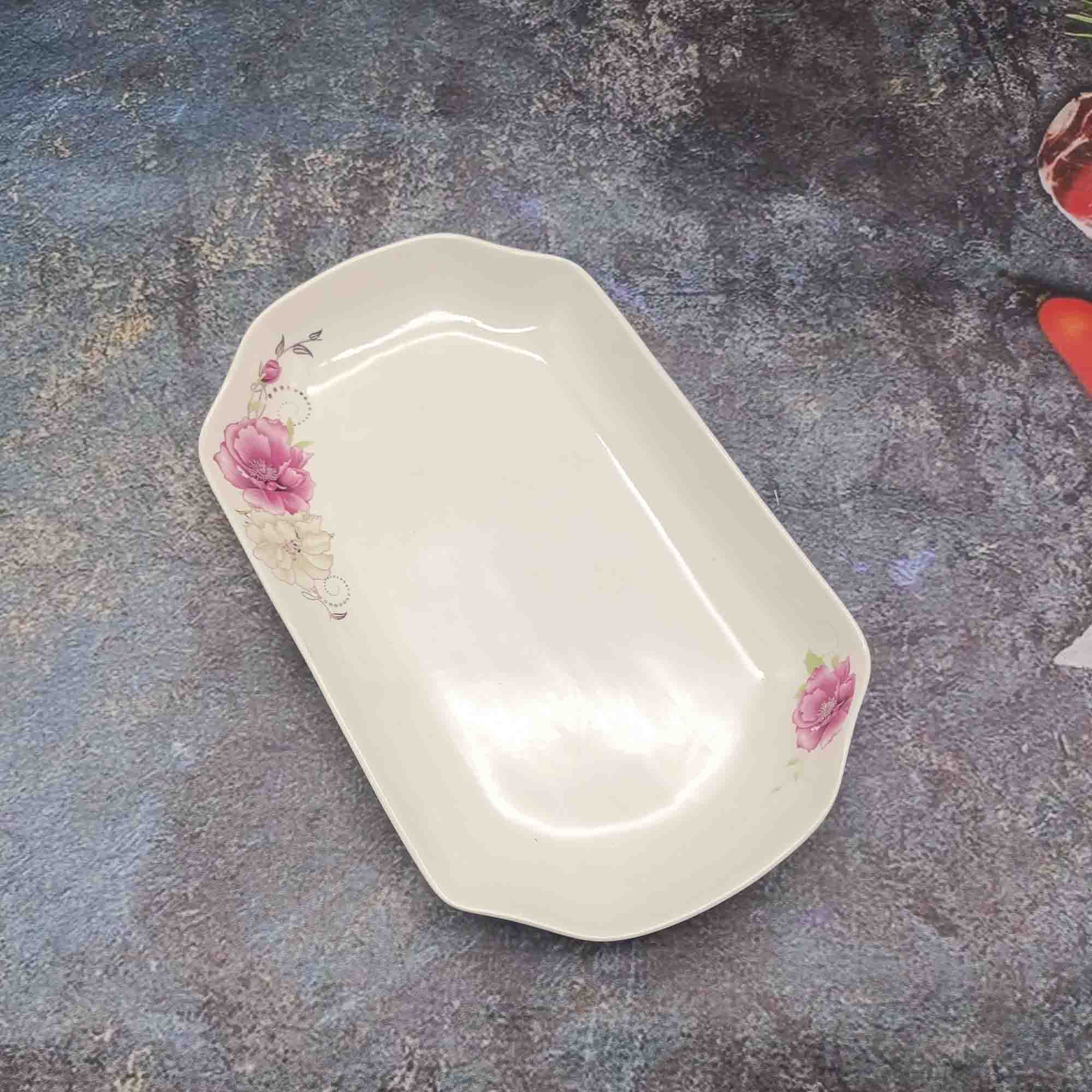 Блюдо 27см сервировочное фигурное, белое с узором РД85325 шиповник