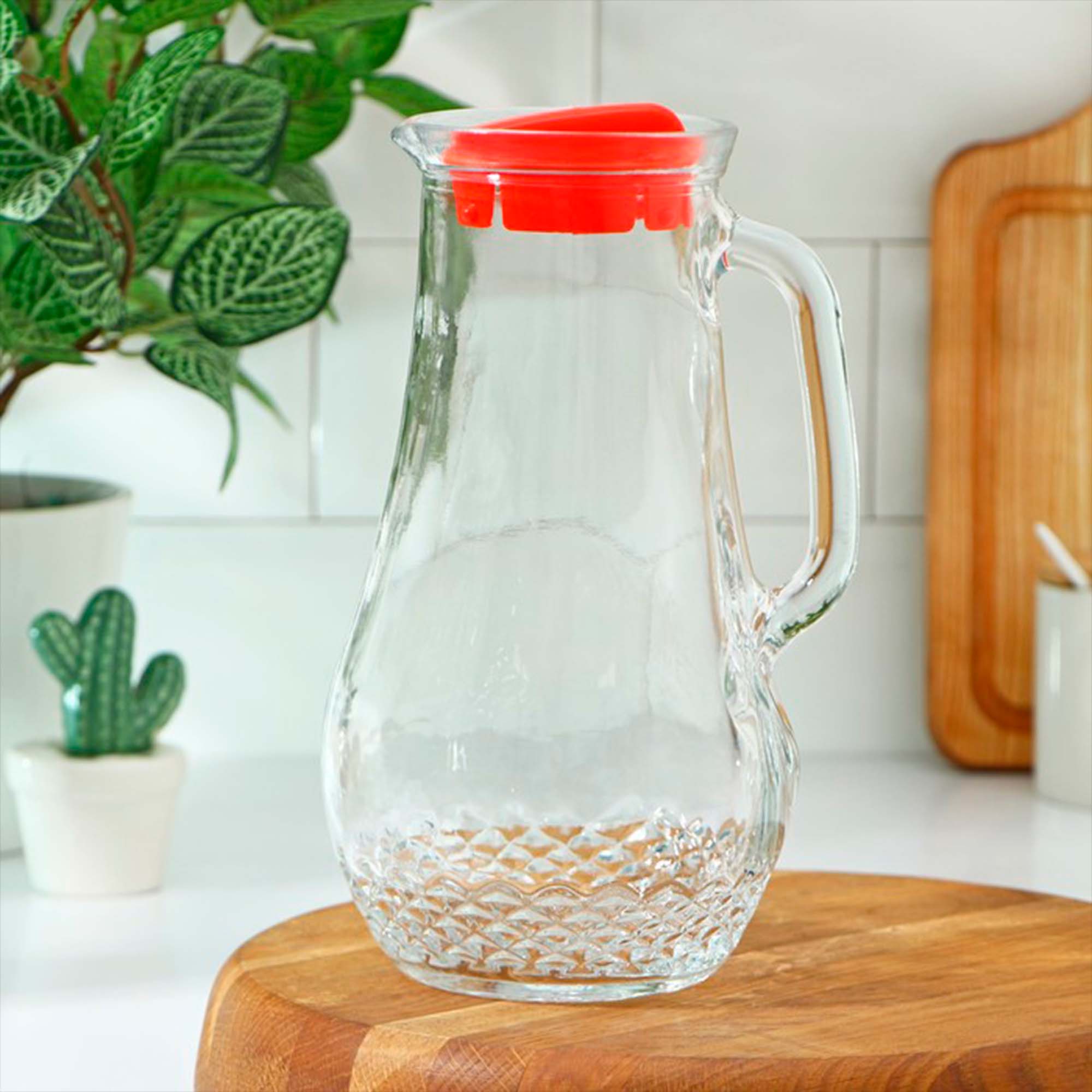 Кувшин 1,5л типа П-91-1500-КРК из стекла бесцв. с крышкой 
