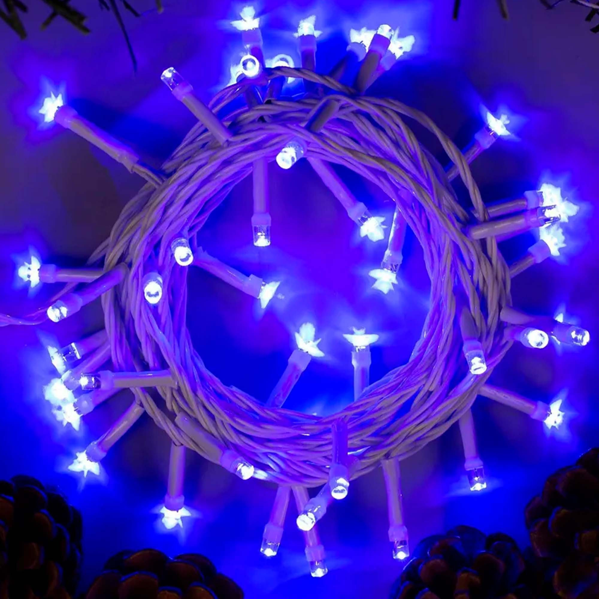 Гирлянда "Бахрома" 12х0,5х0,65м, улица,темный провод, свечение синее с белым РД18348