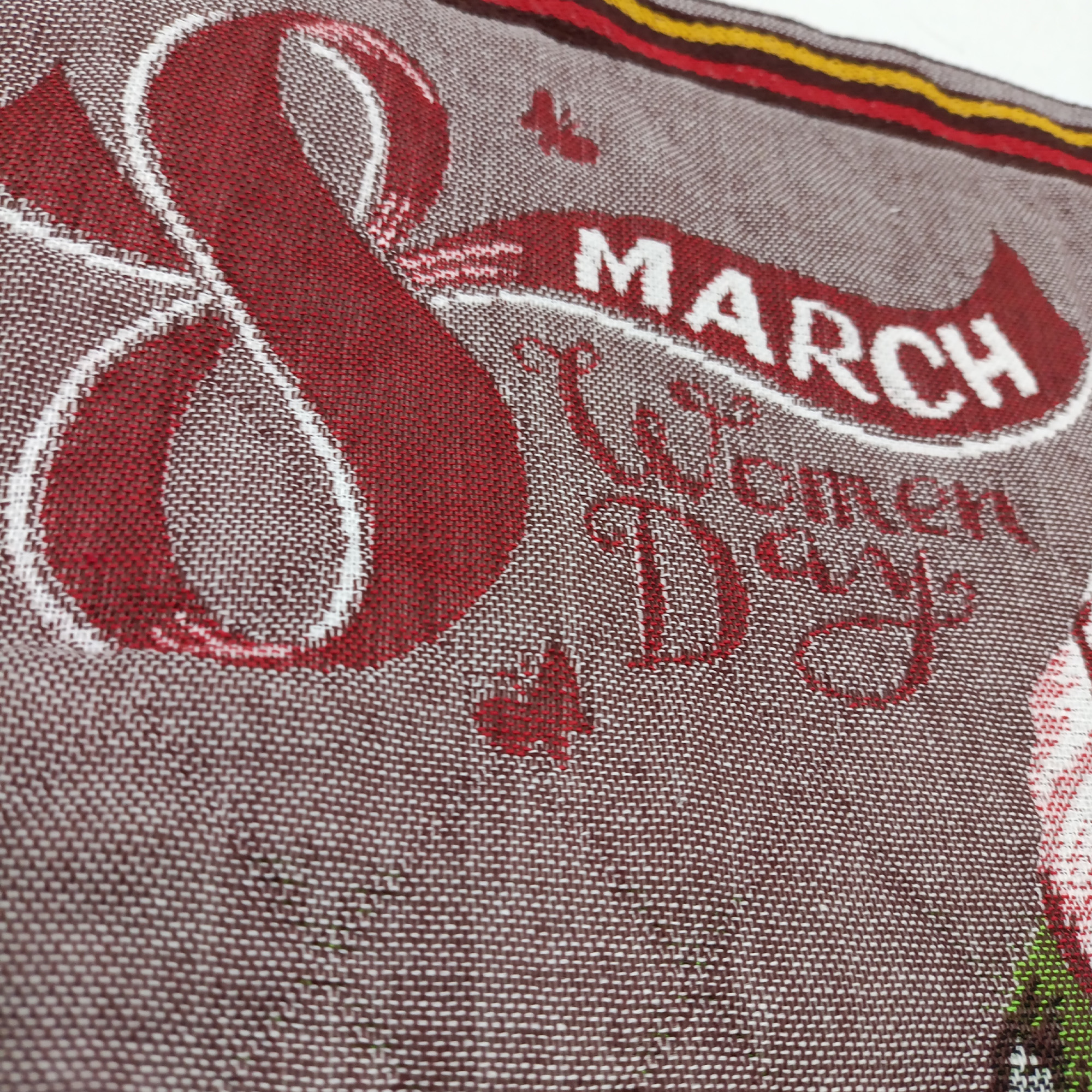 Полотенце 35х75см, 8 Марта стеганая, хлопок