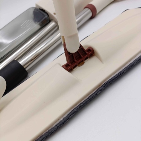 Швабра с распылителем РД11334