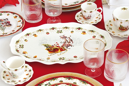 Блюдо овальное 40х25.5см "Новогодние традиции" в подарочной упаковке.