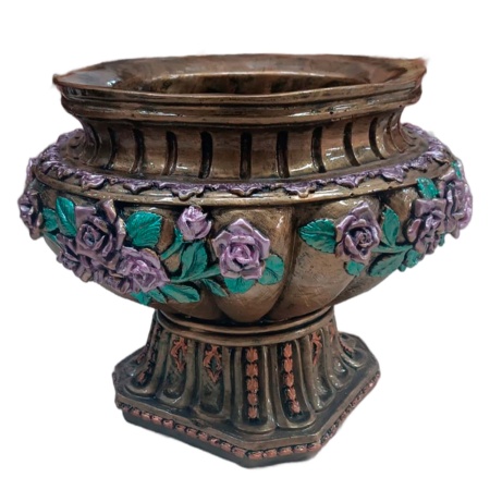 Вазон с розами