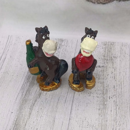 Фигурка декоративная Лошадь 3х2.5х6см РД17914