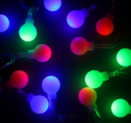 Гирлянда "Нить" с насадками "Шарики" 3,5см белая нить, 20 LED, свечение мульти 