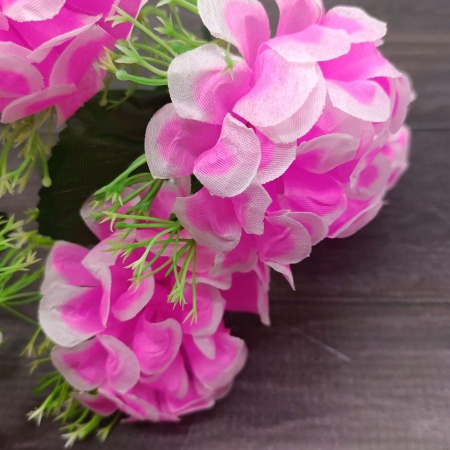 Букет Герань 5 голов 